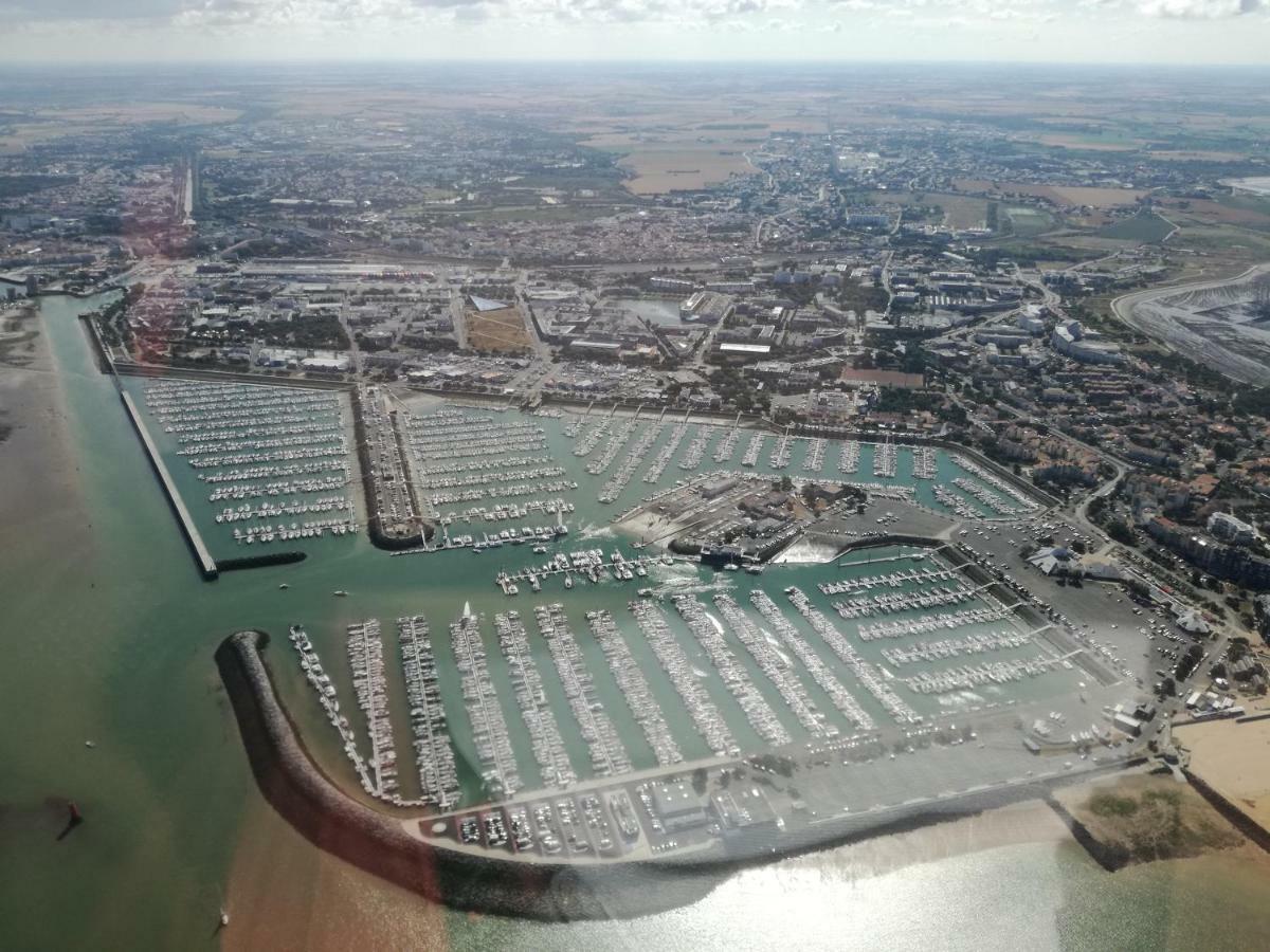 La Rochelle Sur L'Eau Hotel Bagian luar foto